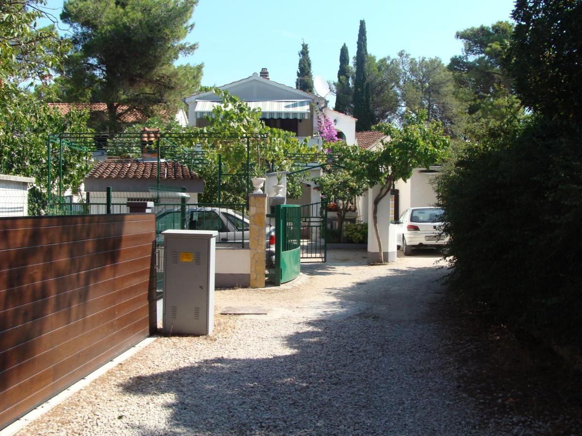 Apartments By The Sea Jadrija, Sibenik - 11356 Esterno foto